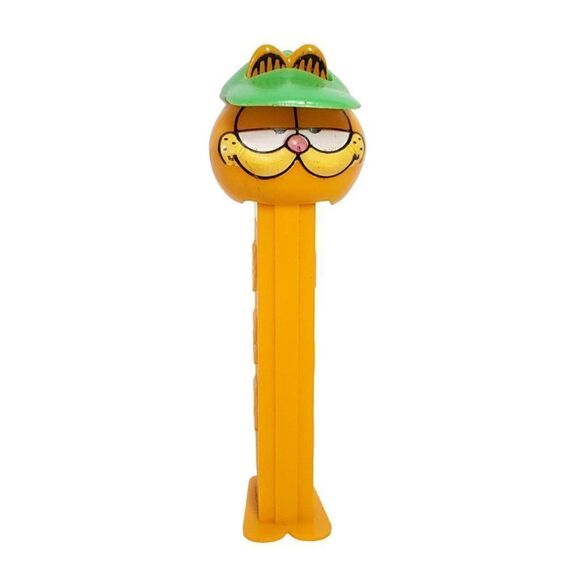 Vtg Garfield The Cat Pez Dispenser Austria Feet Sleepy Eyes Green Hat - Picture 1 of 8